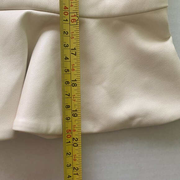 Express Faux Leather Top Size M Ivory Cream Mock Neck Puff Sleeve Peplum zip - Picture 15 of 15
